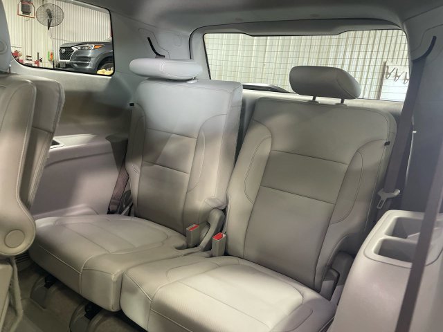 Used 2018 GMC Acadia SLT AWD/4WD image 24