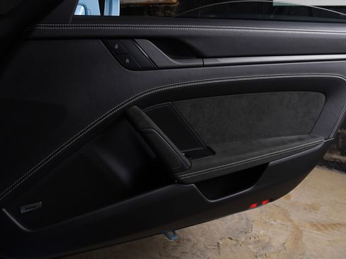 Used 2024 Porsche 911 Carrera GTS image 30