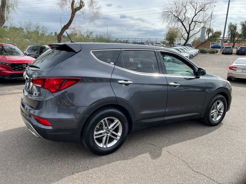 Used 2018 Hyundai Santa Fe Sport image 12
