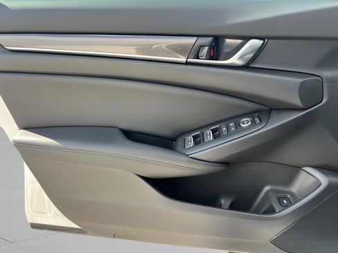 Used 2021 Honda Accord Sport Special Edition image 23