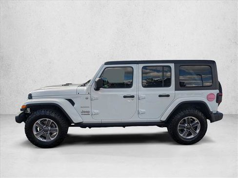 Used 2019 Jeep Wrangler Unlimited Sahara image 8