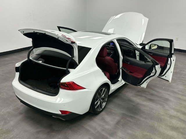 Used 2020 Lexus IS 350 F Sport AWD/4WD image 16