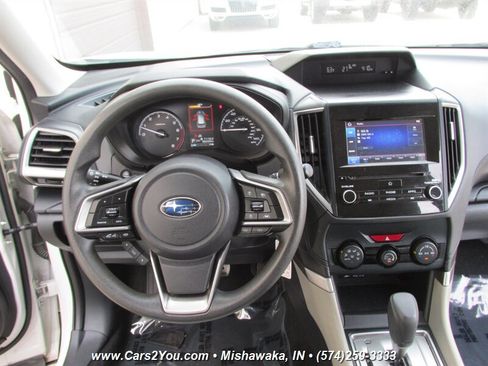 Used 2019 Subaru Forester AWD/4WD image 19