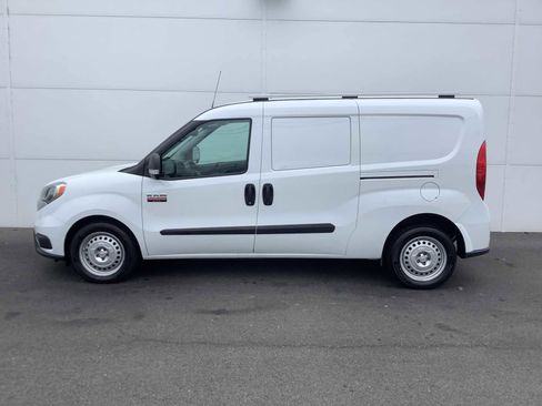 Used 2022 RAM ProMaster City Tradesman image 2