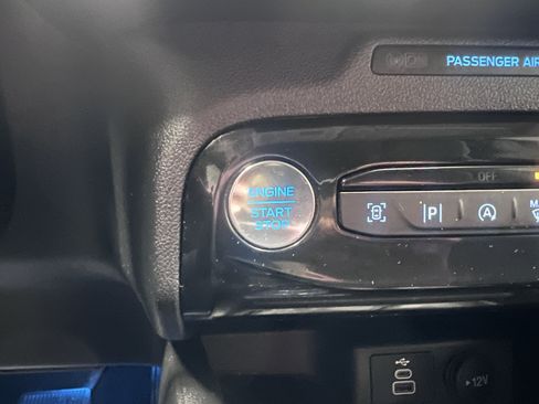 Used 2024 Ford Escape Platinum image 24