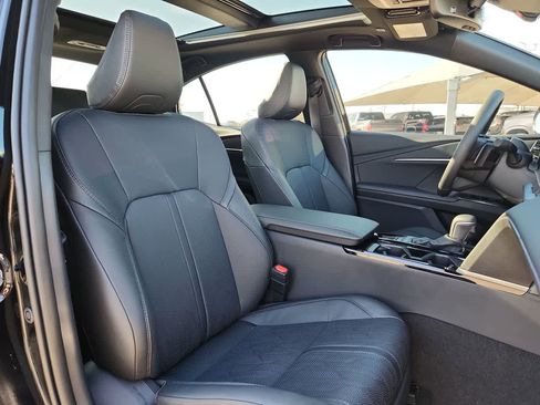 Used 2026 Toyota Camry XSE w/ Premium Plus Package image 18