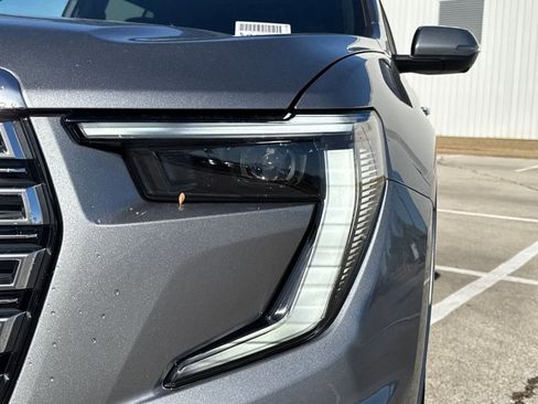 New 2026 GMC Acadia Denali w/ Super Cruise Package image 10