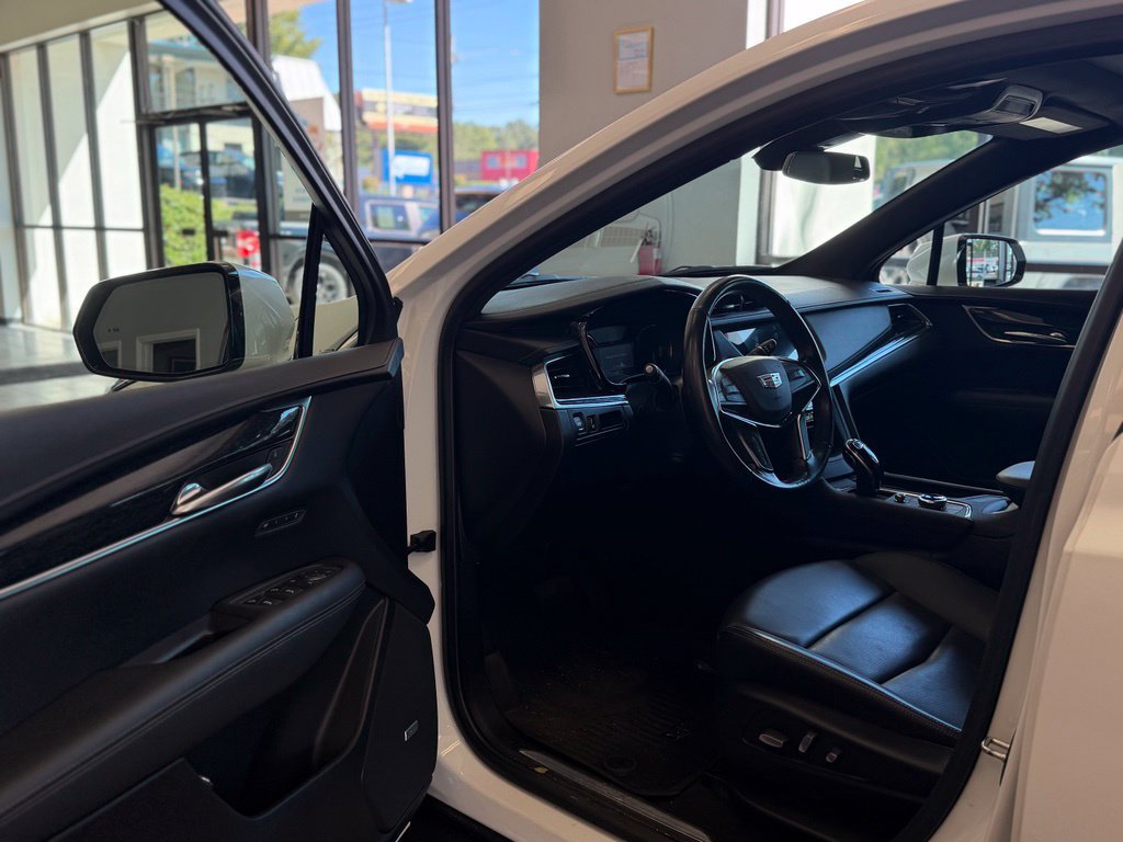Used 2022 Cadillac XT5 Premium Luxury FWD image 7