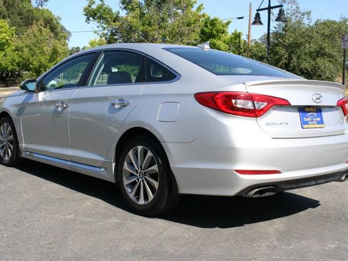 Used 2017 Hyundai Sonata Sport w/ Value Edition Package 02 FWD image 7