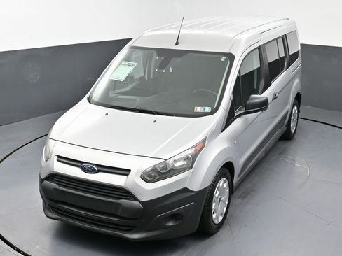 Used 2018 Ford Transit Connect XL image 41