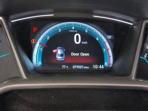 Used 2017 Honda Civic EX-L image 10