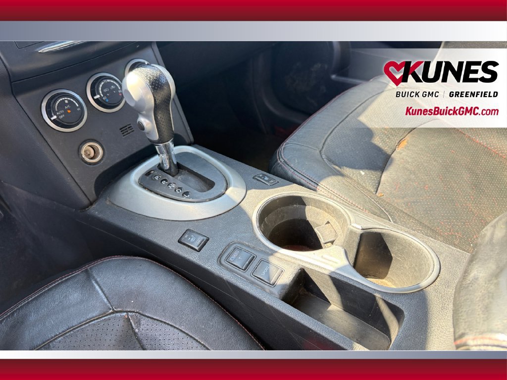 Used 2013 Nissan Rogue SL AWD/4WD image 32