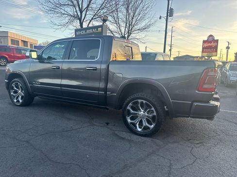 Used 2020 RAM 1500 Limited image 3