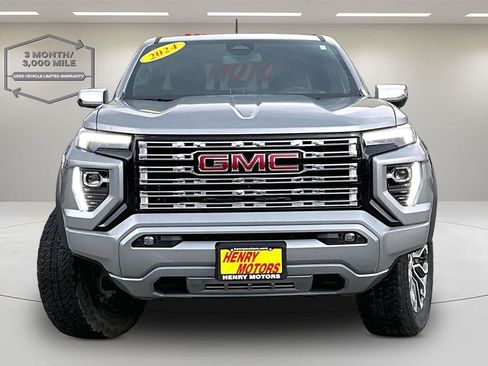 Used 2024 GMC Canyon Denali image 2