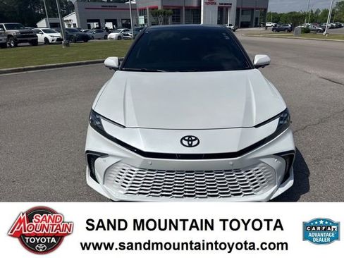 Used 2026 Toyota Camry XSE w/ Premium Plus Package FWD image 8
