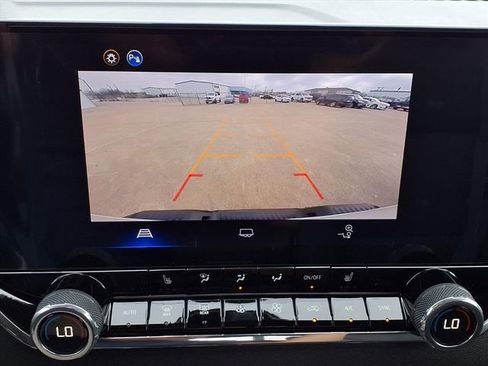 New 2026 Chevrolet Colorado Trail Boss AWD/4WD image 10