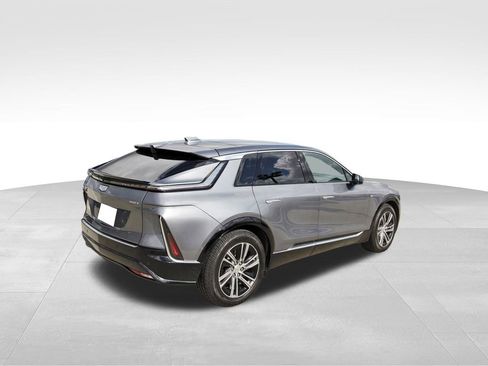 Certified 2023 Cadillac Lyriq 2WD image 4