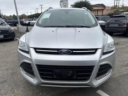 Used 2015 Ford Escape Titanium image 8