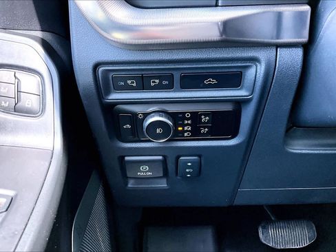 Used 2023 Ford F150 Raptor AWD/4WD image 34
