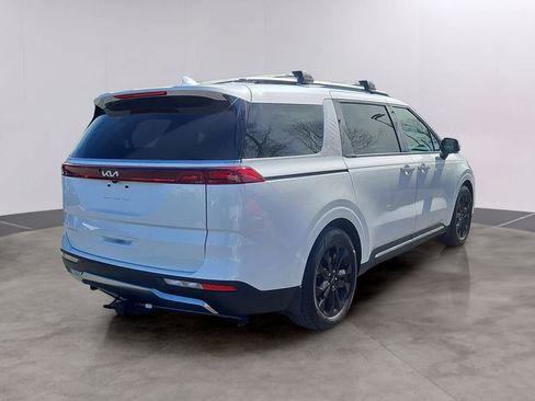 Used 2024 Kia Carnival SX image 4
