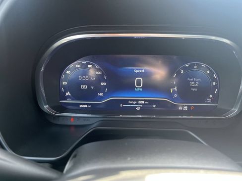 Used 2022 Chevrolet Tahoe RST w/ Luxury Package AWD/4WD image 8