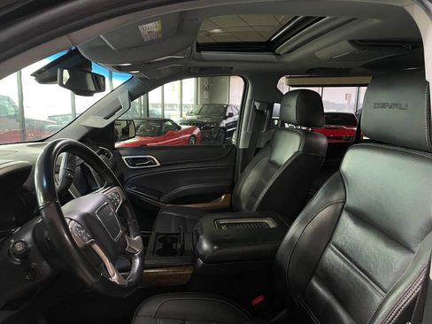 Used 2019 GMC Yukon Denali image 14