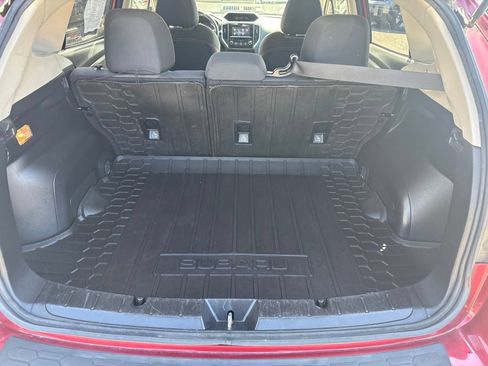 Used 2019 Subaru Crosstrek 2.0i Premium AWD/4WD image 10