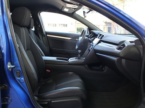 Used 2019 Honda Civic Sport image 18