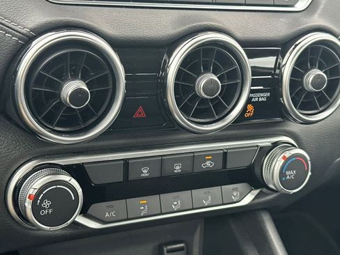 Used 2024 Nissan Sentra SV image 19