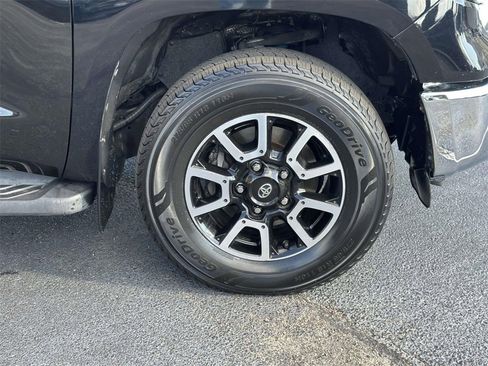 Used 2019 Toyota Tundra SR5 image 23