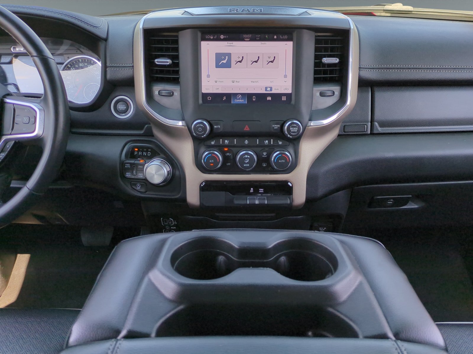 Used 2022 RAM 1500 Laramie AWD/4WD image 11