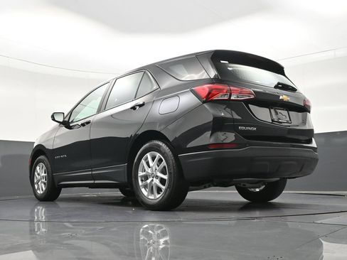 Used 2024 Chevrolet Equinox LS FWD image 29