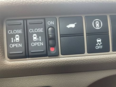 Certified 2024 Honda Odyssey EX-L image 19