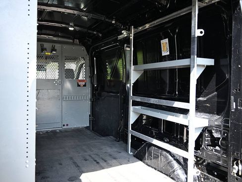 Used 2017 Ford Transit 250 148 Medium Roof RWD image 18