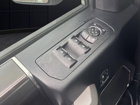 Used 2019 Ford F150 Raptor w/ Equipment Group 802A Luxury image 28