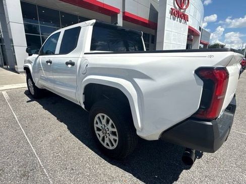 Certified 2024 Toyota Tacoma SR AWD/4WD image 3