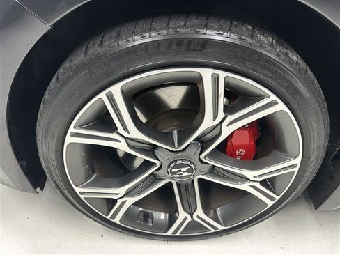 Used 2021 Kia Stinger GT1 AWD/4WD image 15