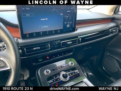 Certified 2021 Lincoln Nautilus Reserve image 18