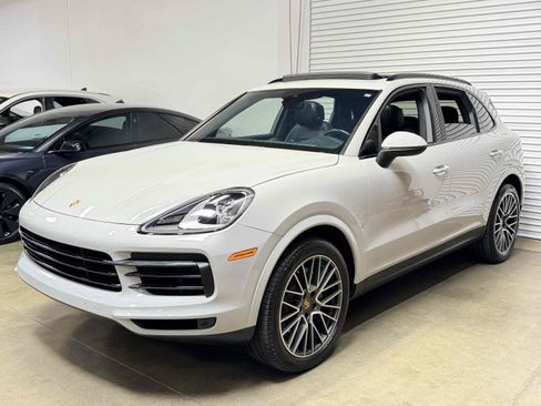 Used 2020 Porsche Cayenne E-Hybrid AWD/4WD image 28