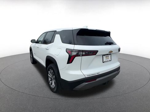 Used 2025 Chevrolet Equinox LT image 11