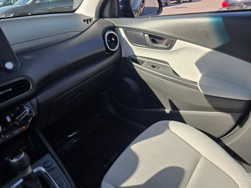 Certified 2023 Hyundai Kona SEL image 29