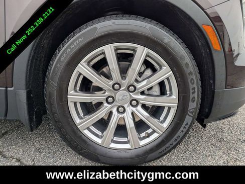 Used 2021 Cadillac XT4 Premium Luxury w/ Driver Awareness Package image 12