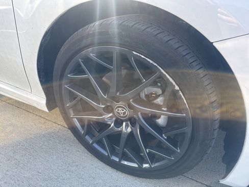 Certified 2025 Toyota Camry SE image 8