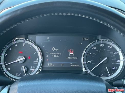 Used 2022 Toyota Highlander XLE FWD image 24