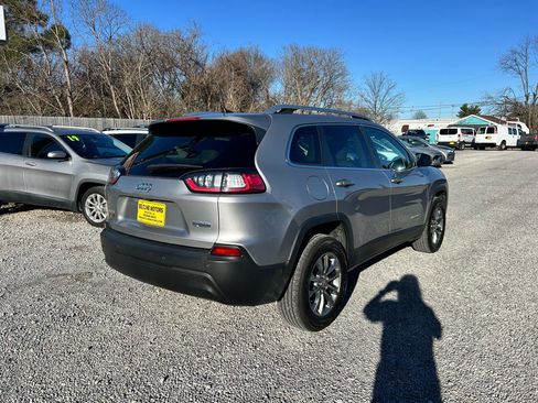 Used 2021 Jeep Cherokee Latitude Plus w/ Security Package image 2