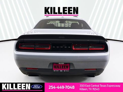 Used 2021 Dodge Challenger SRT Hellcat Redeye image 7