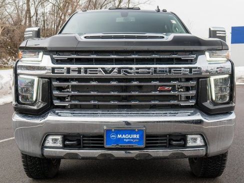 Used 2021 Chevrolet Silverado 2500 LTZ w/ LTZ Convenience Package AWD/4WD image 3