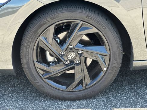 Used 2026 Hyundai Elantra Sport FWD image 34