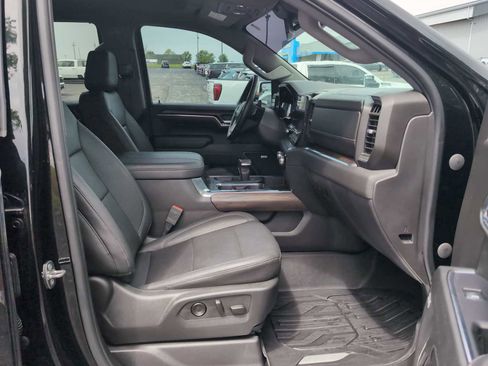 Used 2023 GMC Sierra 1500 SLT w/ SLT Premium Package AWD/4WD image 31