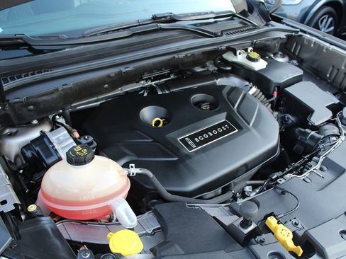 Used 2017 Lincoln MKC Select w/ Select Plus Package image 37